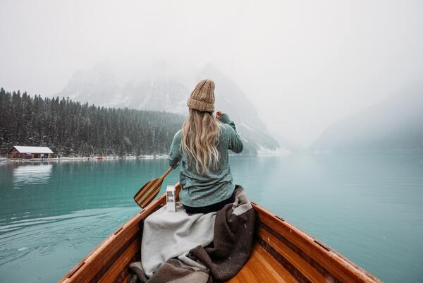 Women on the kayak